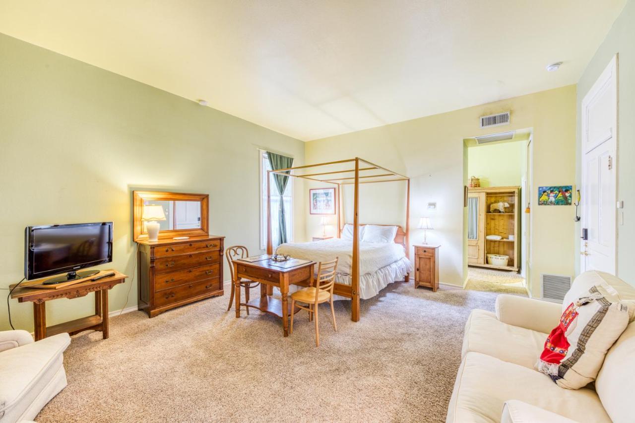 Yellow Rose Bed & Breakfast ซานอันโตนิโอ ภายนอก รูปภาพ